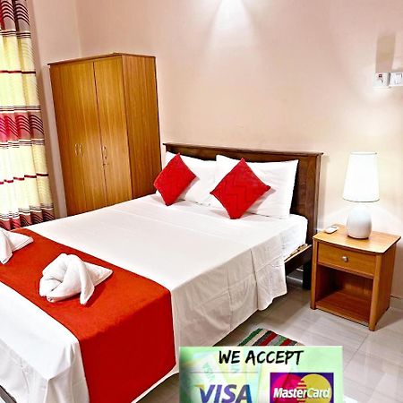 Lahiru Airport Villa Andiambalama Eksteriør bilde